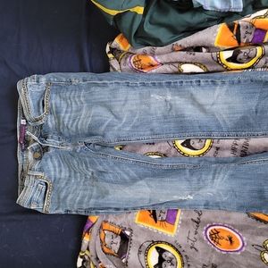Jeans